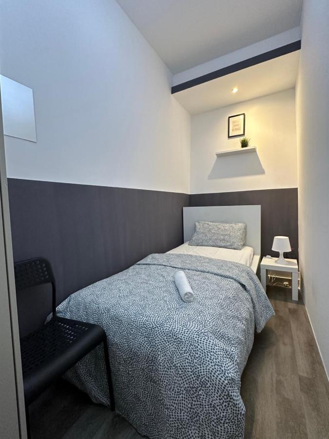 Traveller Partition Room In Al Barsha 1 Near Metro Ντουμπάι Εξωτερικό φωτογραφία