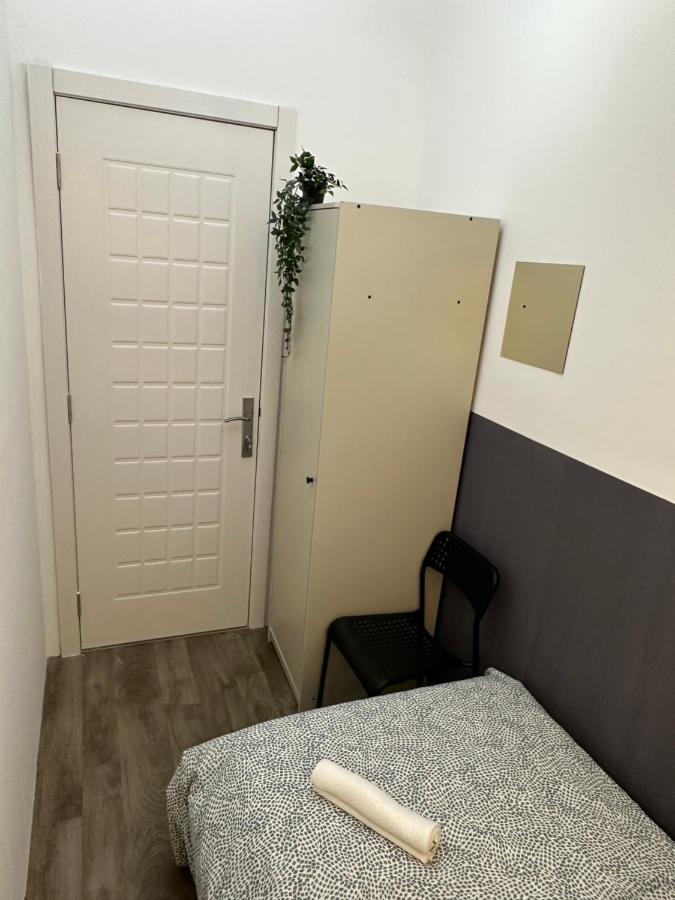 Traveller Partition Room In Al Barsha 1 Near Metro Ντουμπάι Εξωτερικό φωτογραφία