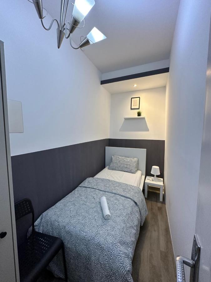 Traveller Partition Room In Al Barsha 1 Near Metro Ντουμπάι Εξωτερικό φωτογραφία